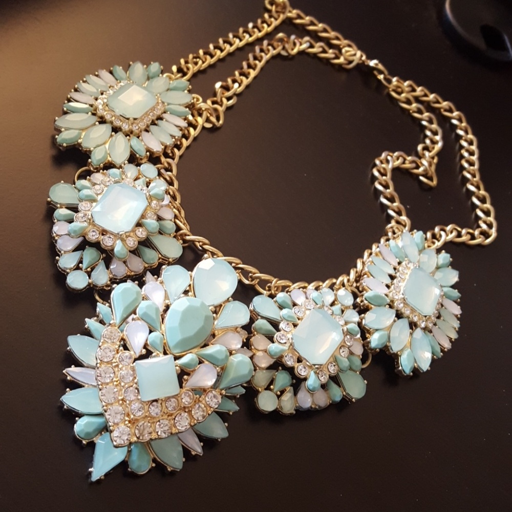 Pretty, geometric necklace.